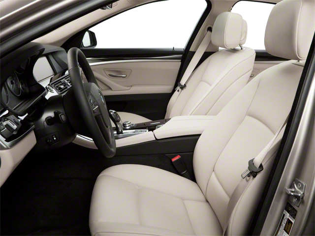 2012 BMW 5 Series 550i xDrive
