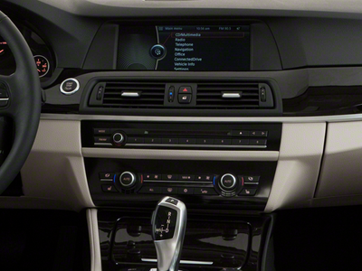 2012 BMW 5 Series 550i xDrive