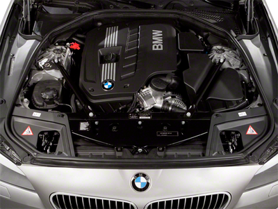 2012 BMW 5 Series 550i xDrive