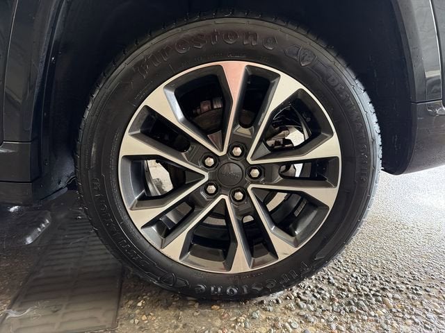 2023 Jeep Grand Cherokee Overland 4x4