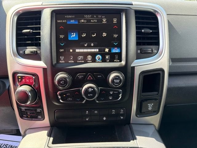 2017 RAM 1500 Big Horn Crew Cab 4x4 5'7" Box