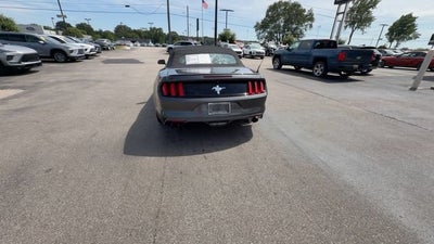 2015 Ford Mustang V6