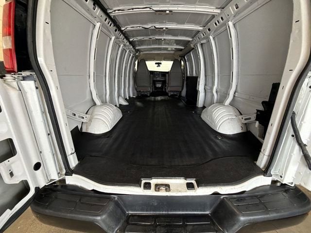 2023 Chevrolet Express Cargo 2500 WT