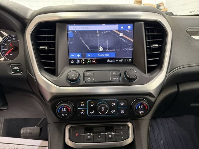2021 GMC Acadia SLT