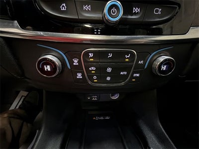 2022 Chevrolet Traverse LT Leather