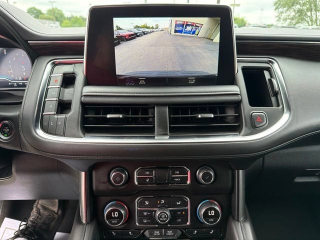 2022 Chevrolet Suburban LT