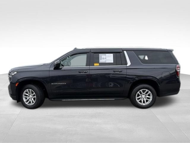 2022 Chevrolet Suburban LT