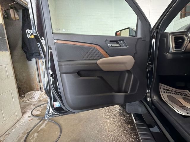 2023 GMC Canyon Denali