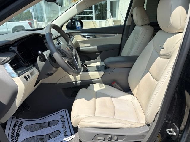 2017 Cadillac XT5 Luxury FWD