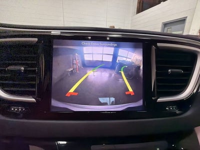 2018 Chrysler Pacifica Hybrid Touring L