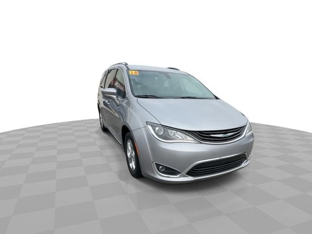 2018 Chrysler Pacifica Hybrid Touring L