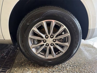 2022 Buick Enclave Essence