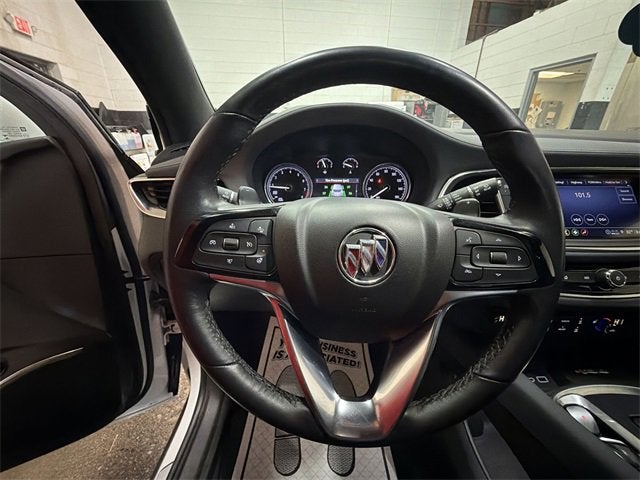 2022 Buick Enclave Essence