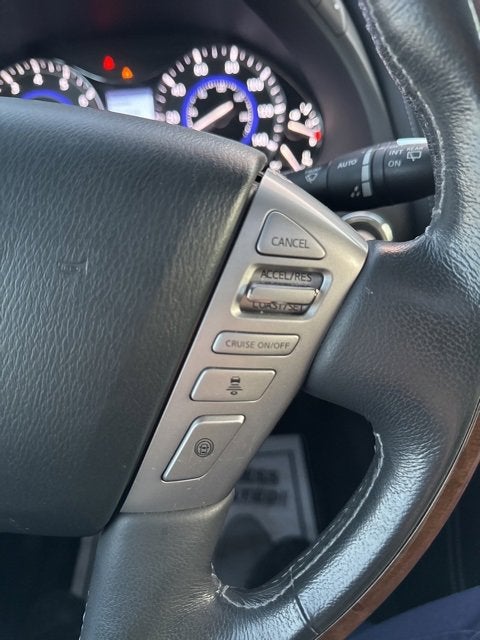 2017 INFINITI QX80 Base