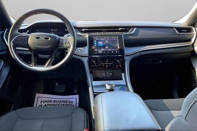 2024 Jeep Grand Cherokee Laredo