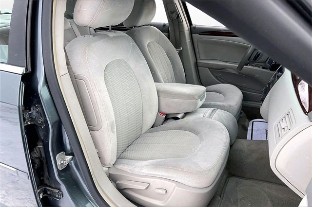 2011 Buick Lucerne CX