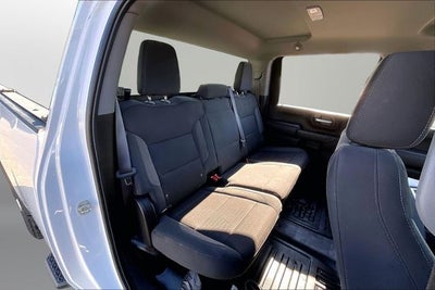 2024 GMC Sierra 2500HD Pro