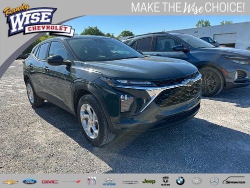 2025 Chevrolet Trax LS