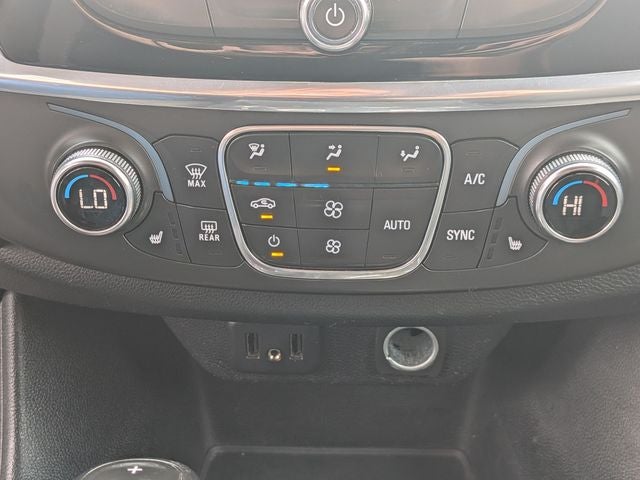 2018 Chevrolet Traverse LT Cloth w/1LT