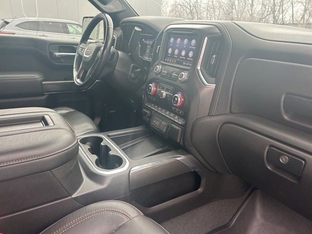 2022 GMC Sierra Limited AT4
