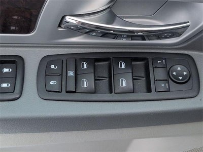 2010 Chrysler Town and Country Touring