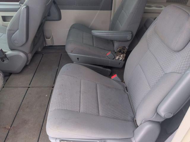 2010 Chrysler Town and Country Touring