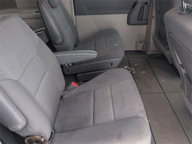 2010 Chrysler Town and Country Touring