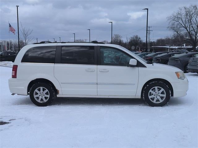 2010 Chrysler Town and Country Touring