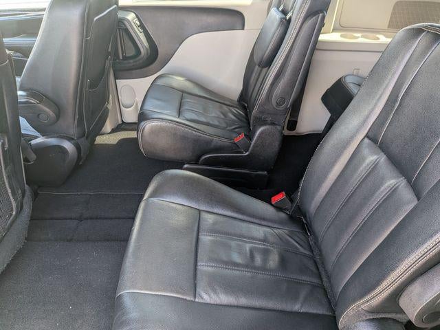 2015 Chrysler Town and Country Touring