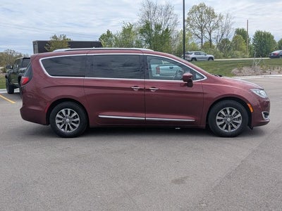 2019 Chrysler Pacifica Touring L Plus