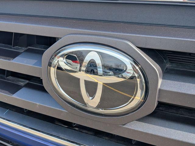 2023 Toyota TACOMA SR5 SR5 V6