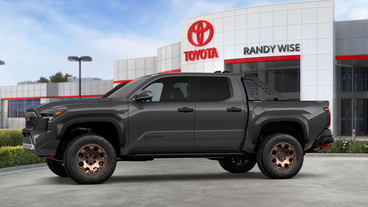 2026 Toyota Tacoma i-FORCE MAX Trailhunter