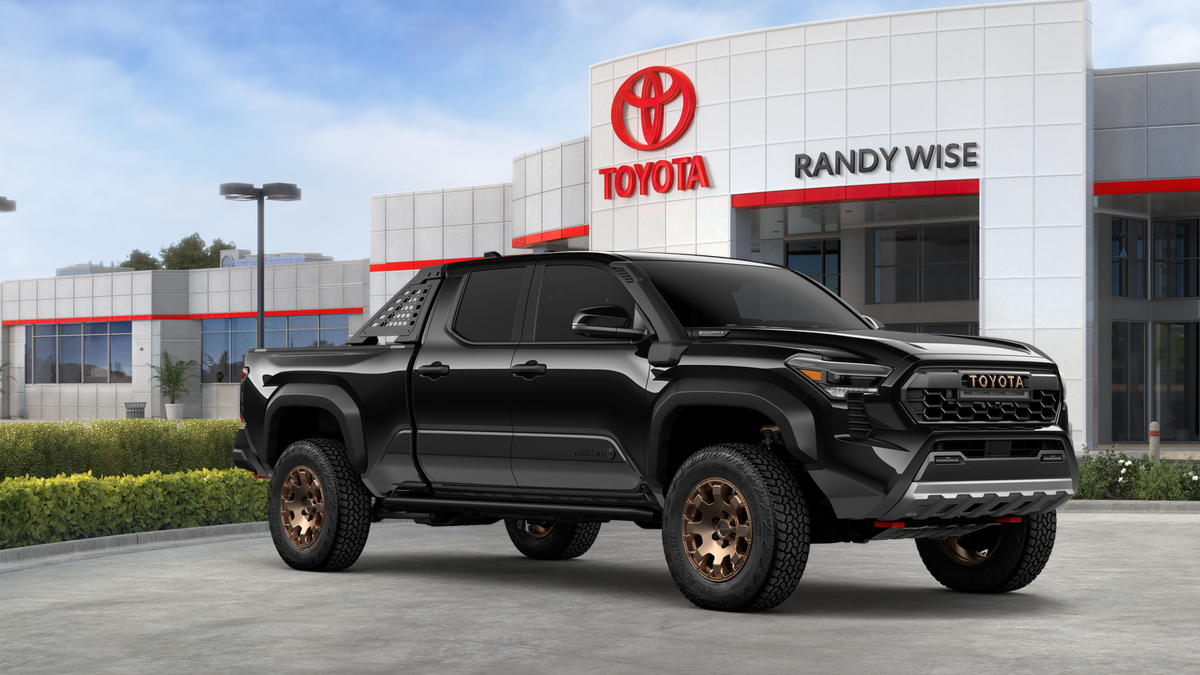 2025 Toyota Tacoma i-FORCE MAX Trailhunter