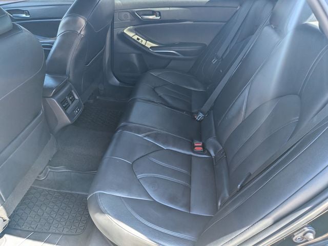 2021 Toyota Avalon Hybrid XLE Plus