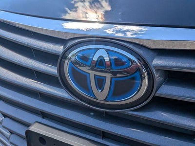2021 Toyota Avalon Hybrid XLE Plus