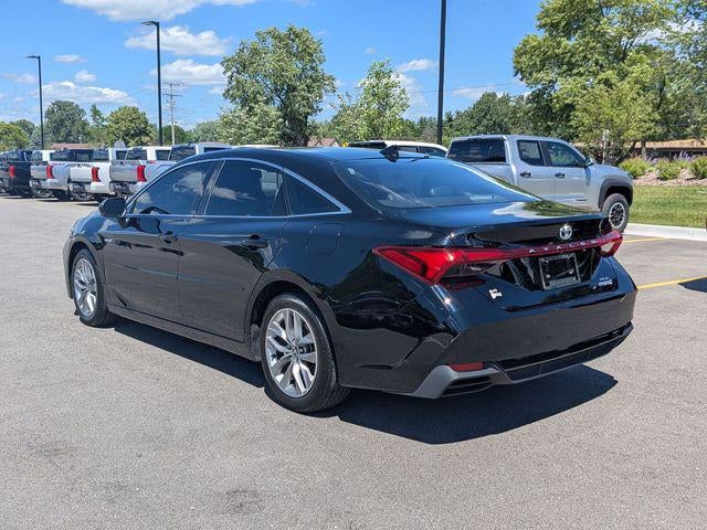 2021 Toyota Avalon Hybrid XLE Plus