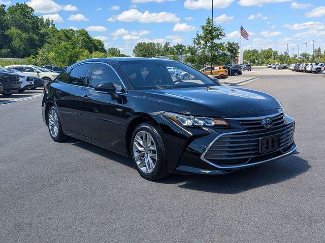 2021 Toyota Avalon Hybrid XLE Plus