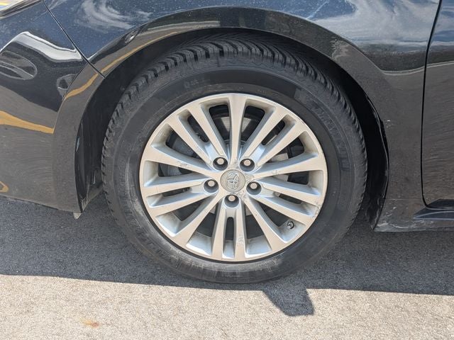 2015 Toyota AVALON HYBRID Limited