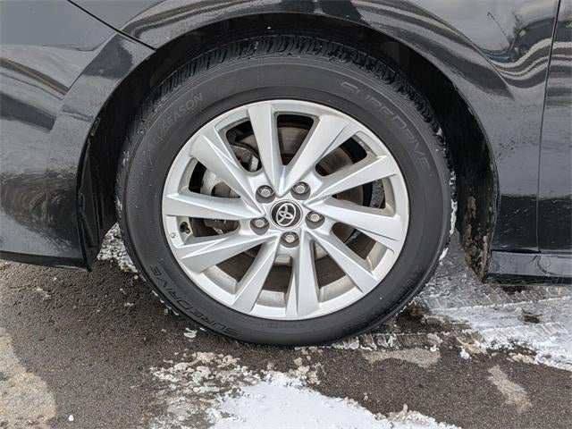 2023 Toyota CAMRY LE