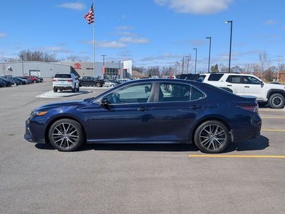 2021 Toyota CAMRY SE