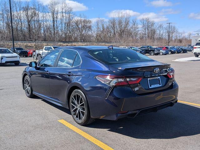 2021 Toyota CAMRY SE