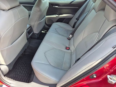 2020 Toyota Camry SE