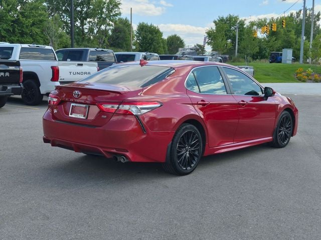 2020 Toyota Camry SE
