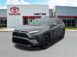 2024 Toyota RAV4 HYBRID SE