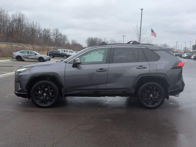 2024 Toyota RAV4 HYBRID SE