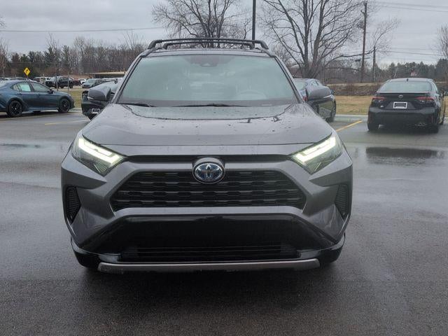 2024 Toyota RAV4 HYBRID SE
