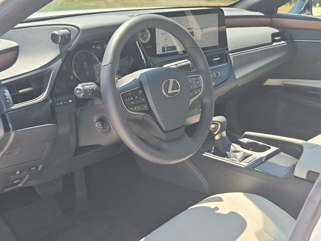 2025 Lexus ES 350