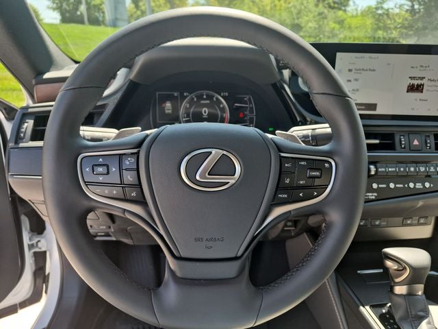 2025 Lexus ES 350