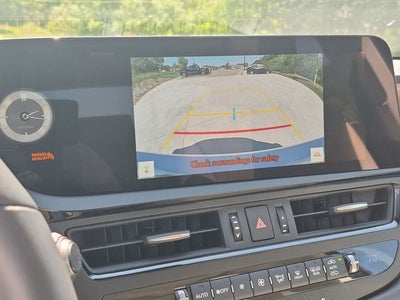 2025 Lexus ES 350