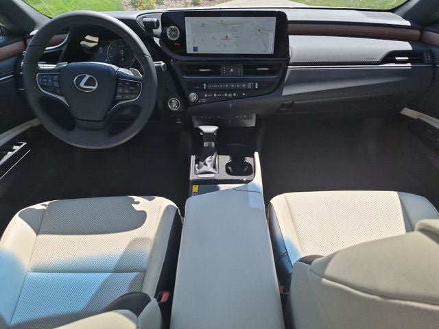 2025 Lexus ES 350
